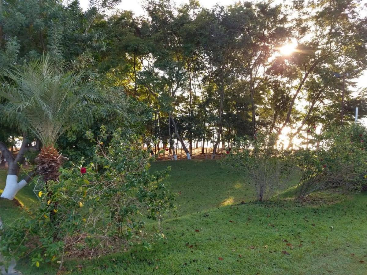 Enseada Nautico Apart Flat I Vista Para O Lago Corumba Калдас-Новас Екстер'єр фото